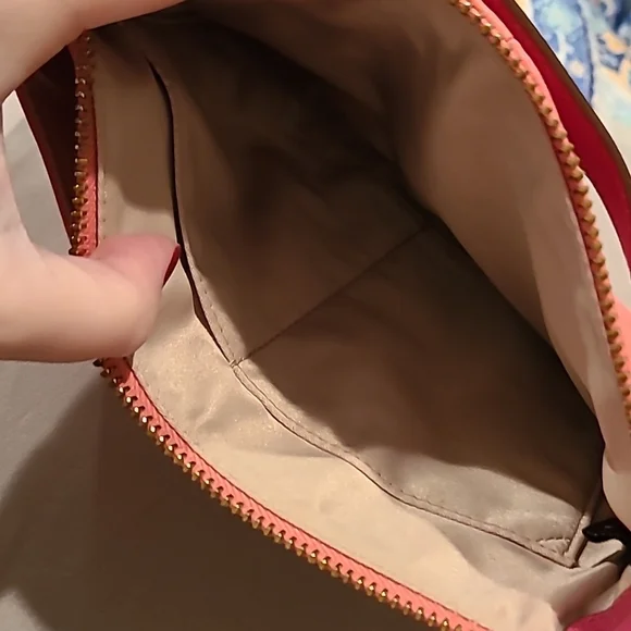 Vintage Coach mini crossbody leather fushia / salmon pink contrast - Picture 6 of 10